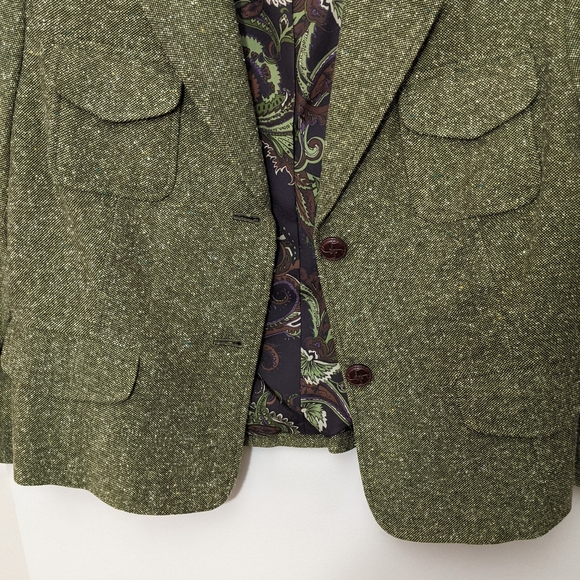 Jacket - Picture 3 of 4